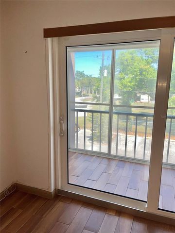 519 ALBEE FARM ROAD 303, Venice, FL 34285