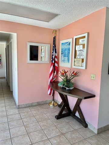 519 ALBEE FARM ROAD 303, Venice, FL 34285