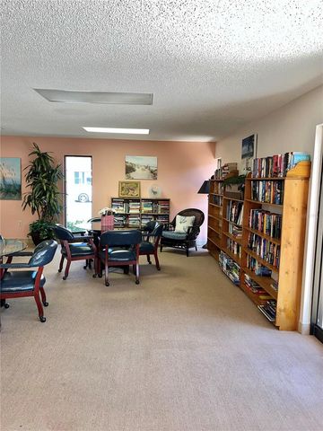 519 ALBEE FARM ROAD 303, Venice, FL 34285