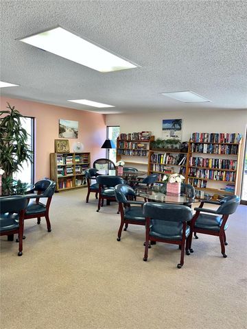 519 ALBEE FARM ROAD 303, Venice, FL 34285