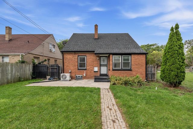 4530 N 42nd STREET, Milwaukee, WI 53209