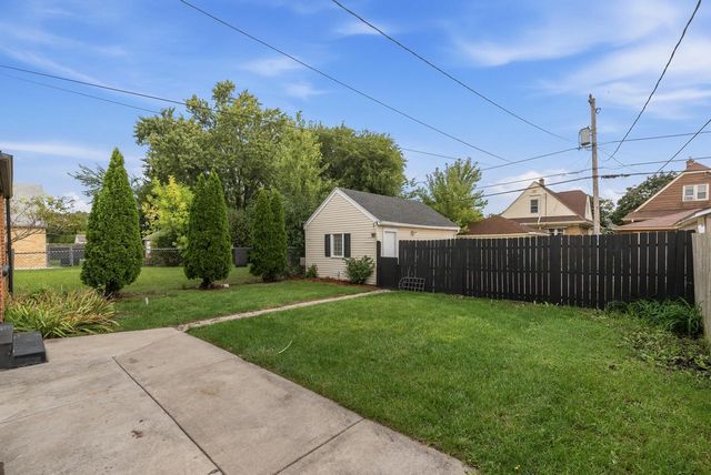 4530 N 42nd STREET, Milwaukee, WI 53209