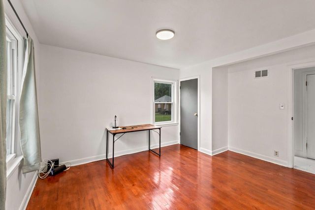 4530 N 42nd STREET, Milwaukee, WI 53209