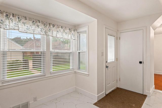 4530 N 42nd STREET, Milwaukee, WI 53209
