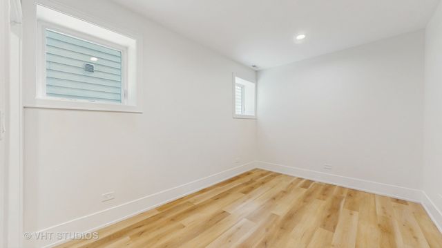 2846 N Sayre Avenue, Chicago, IL 60634