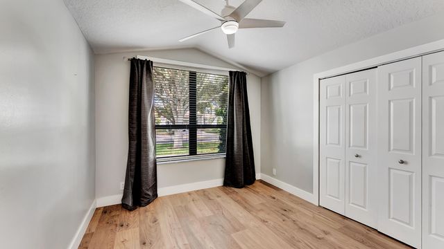 535 Enfield Court, Delray Beach, FL 33444