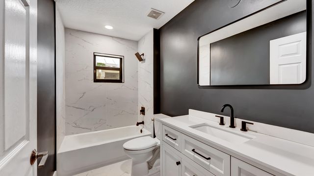 535 Enfield Court, Delray Beach, FL 33444