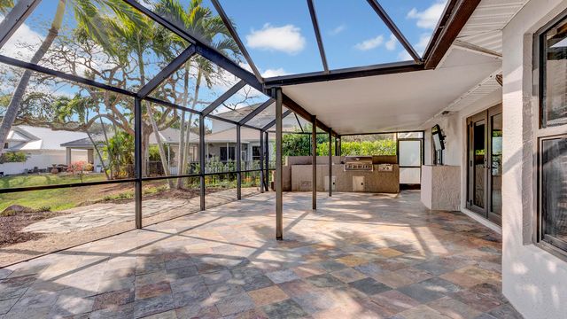535 Enfield Court, Delray Beach, FL 33444