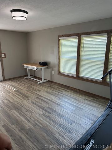 13030 Cleveland Road, Mounds, OK 74047