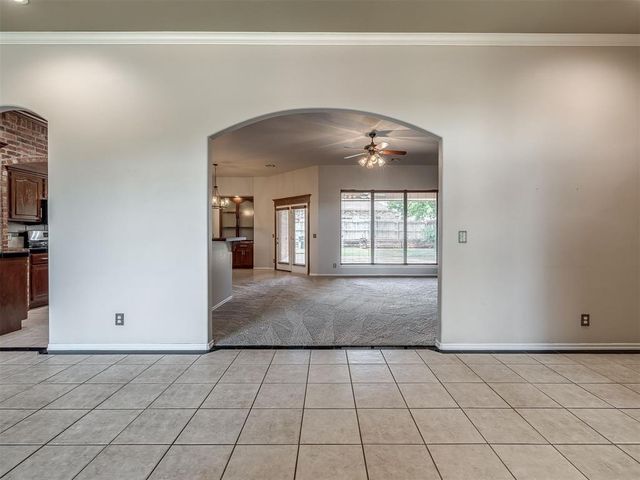 2117 Cedar Pointe Circle, Edmond, OK 73003