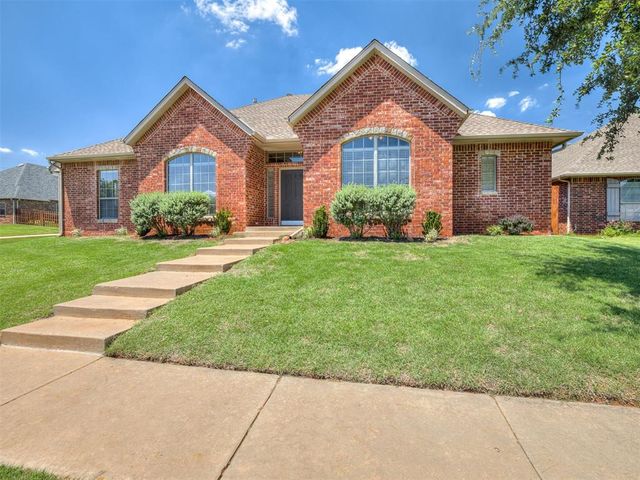 2117 Cedar Pointe Circle, Edmond, OK 73003
