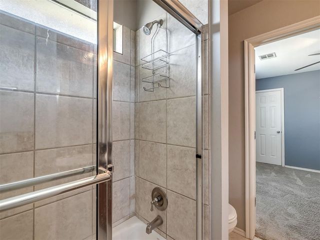 2117 Cedar Pointe Circle, Edmond, OK 73003