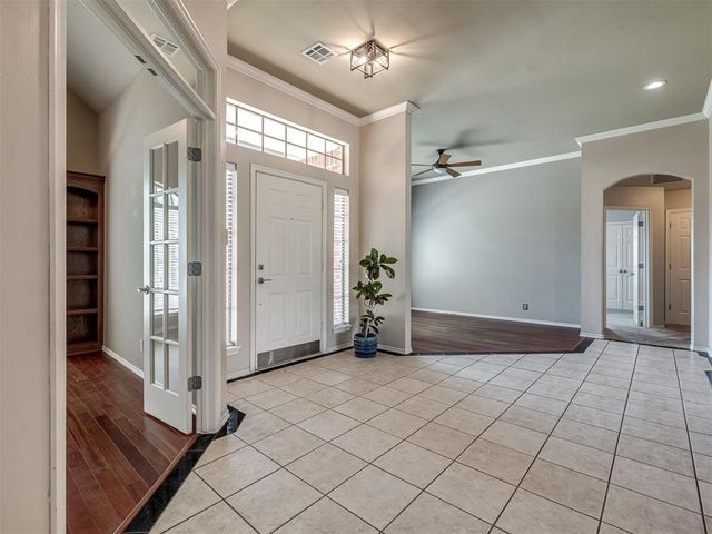 2117 Cedar Pointe Circle, Edmond, OK 73003