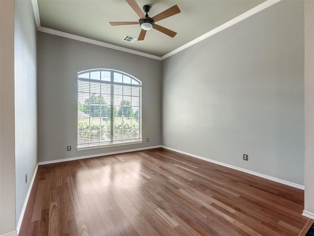 2117 Cedar Pointe Circle, Edmond, OK 73003