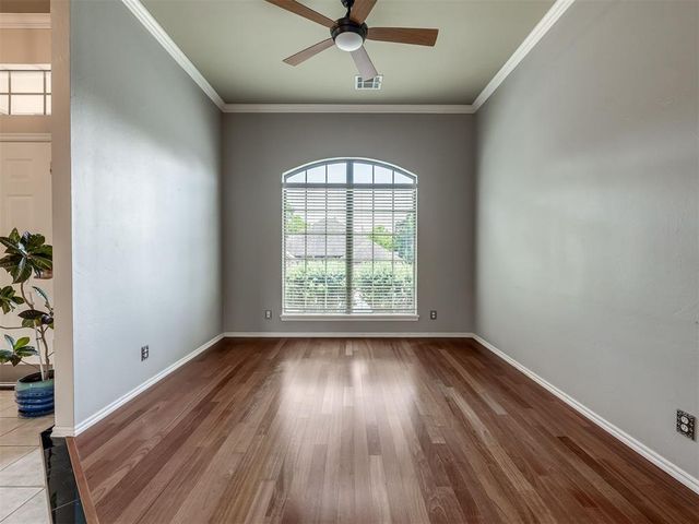 2117 Cedar Pointe Circle, Edmond, OK 73003