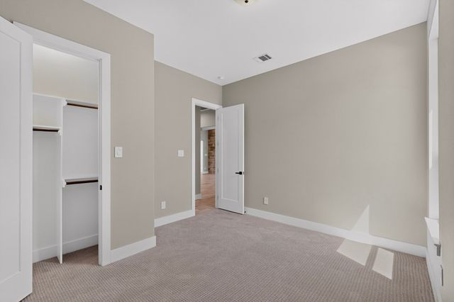 973 Bandon Dunes Drive, Fort Worth, TX 76028