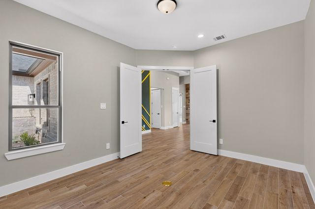 973 Bandon Dunes Drive, Fort Worth, TX 76028