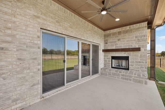 973 Bandon Dunes Drive, Fort Worth, TX 76028