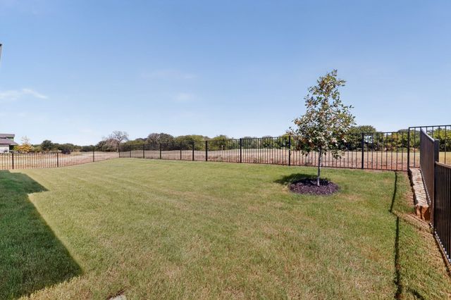 973 Bandon Dunes Drive, Fort Worth, TX 76028