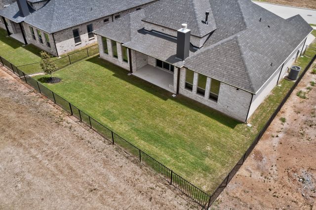 973 Bandon Dunes Drive, Fort Worth, TX 76028