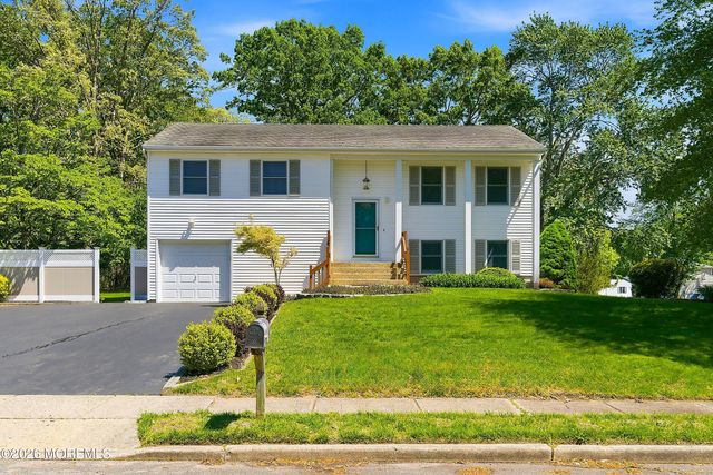 1001 Majorca Court, Toms River, NJ 08753
