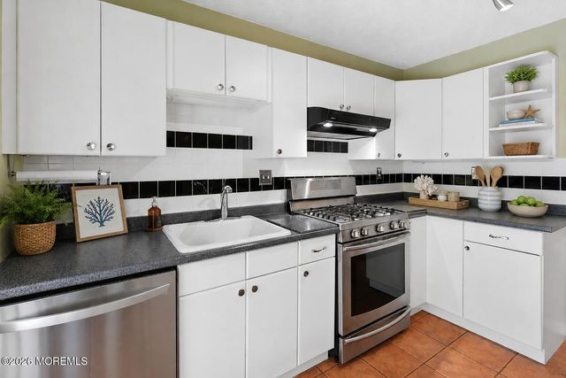 1001 Majorca Court, Toms River, NJ 08753