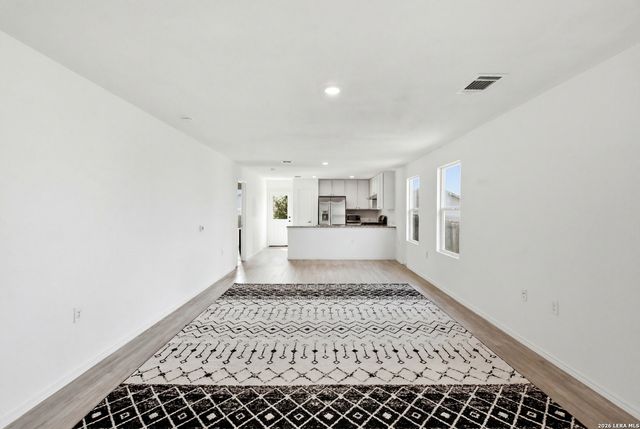 926 Manero Pass, San Antonio, TX 78221