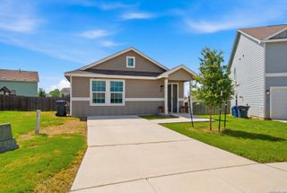 926 Manero Pass, San Antonio, TX 78221