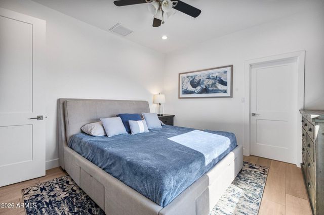 8749 E SAN FELIPE Drive, Scottsdale, AZ 85258