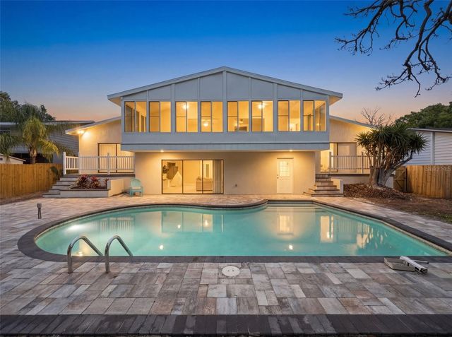 8430 144TH LANE, Seminole, FL 33776