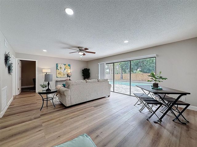 8430 144TH LANE, Seminole, FL 33776