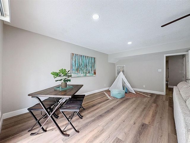 8430 144TH LANE, Seminole, FL 33776