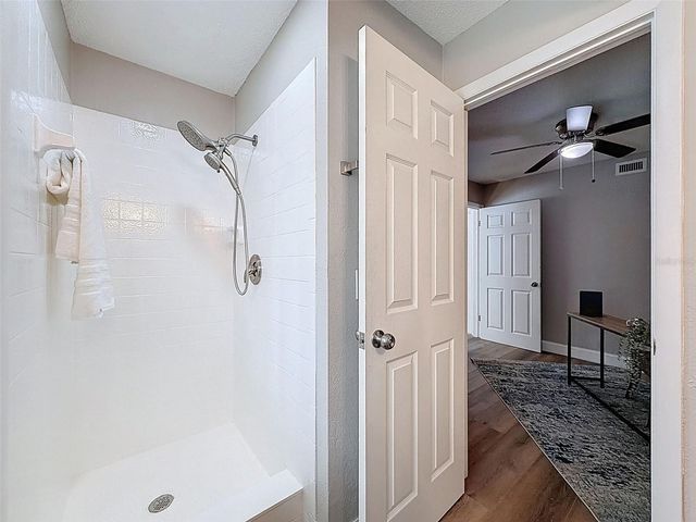 8430 144TH LANE, Seminole, FL 33776