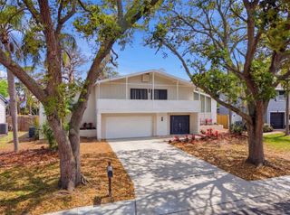 8430 144TH LANE, Seminole, FL 33776