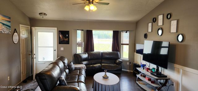23870 N Ponderosa ST, Athol, ID 83801