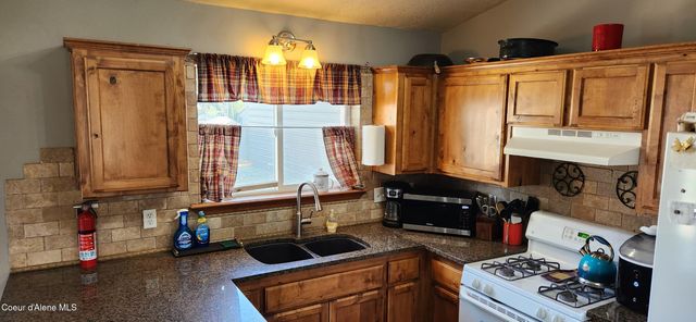 23870 N Ponderosa ST, Athol, ID 83801