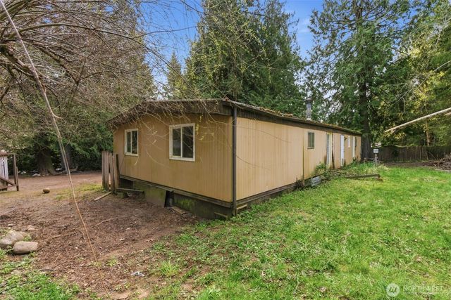 180 E Hillcrest Drive, Shelton, WA 98584