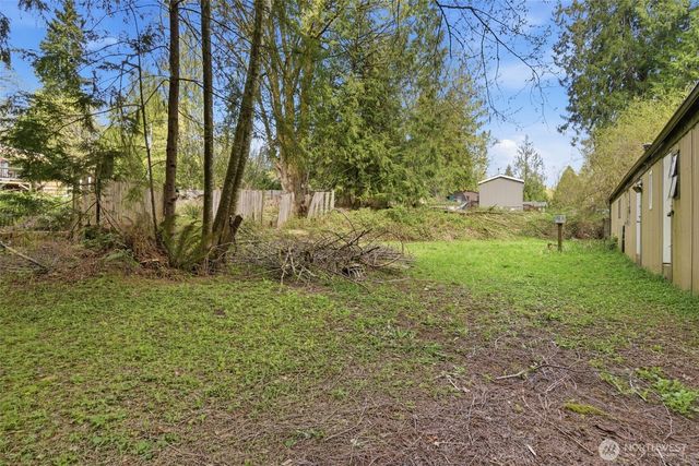 180 E Hillcrest Drive, Shelton, WA 98584