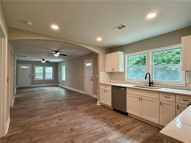522 Spring Street, Carrollton, GA 30117