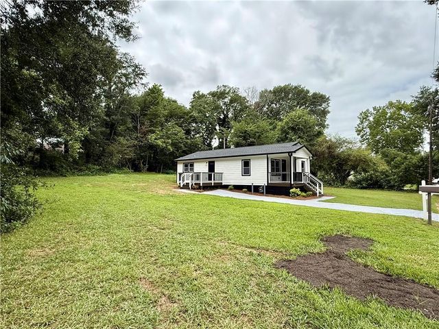 522 Spring Street, Carrollton, GA 30117
