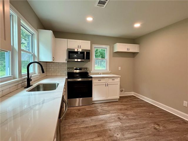 522 Spring Street, Carrollton, GA 30117