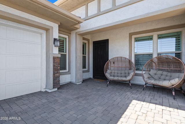 2560 E THORNTON Court, Gilbert, AZ 85297
