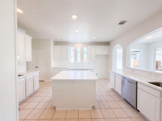 1702 Corona Del Mar Drive, Missouri City, TX 77459