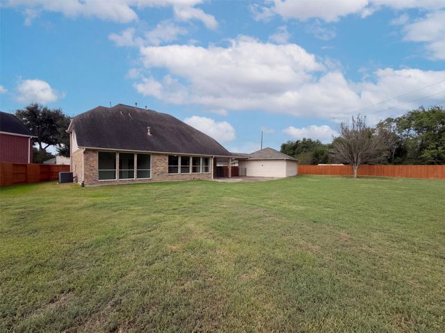 1702 Corona Del Mar Drive, Missouri City, TX 77459
