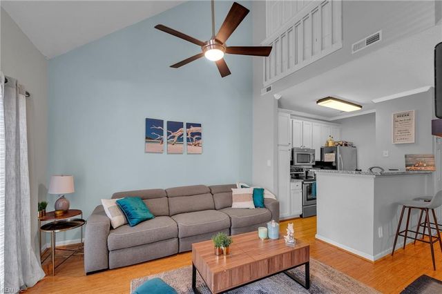 865 Little Bay Ave Apt 5, Norfolk, VA 23503