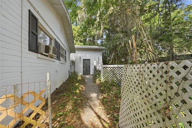 2101 PALMETTO ROAD, Mount Dora, FL 32757