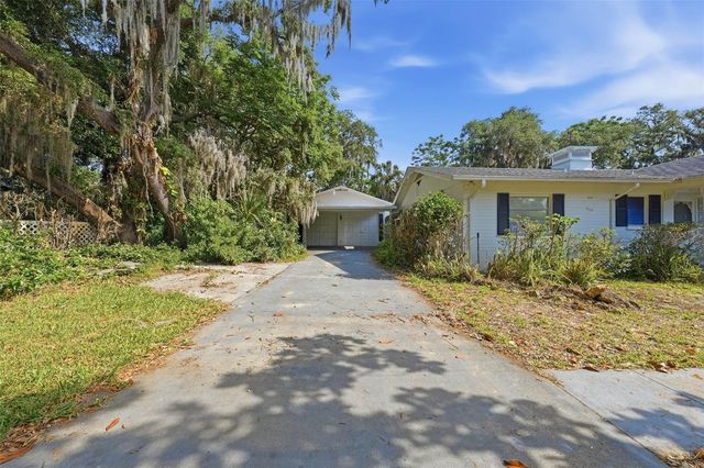 2101 PALMETTO ROAD, Mount Dora, FL 32757
