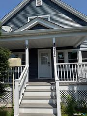 212 Maple Hill Avenue, Newington, CT 06111