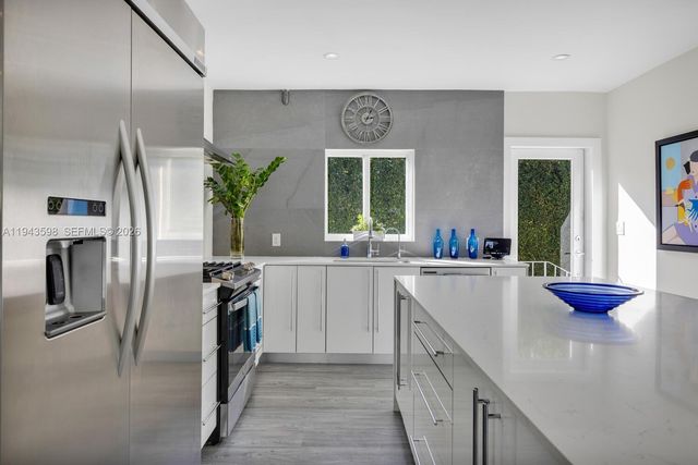 1226 NE 100th St, Miami Shores, FL 33138