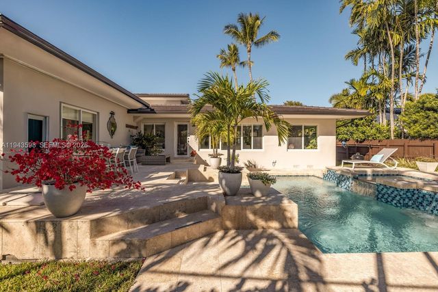 1226 NE 100th St, Miami Shores, FL 33138